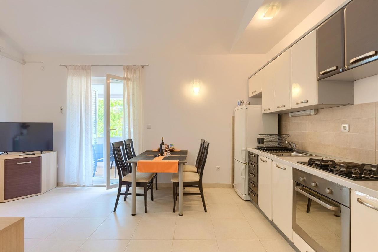 Apartments Boris 771 Fažana Esterno foto